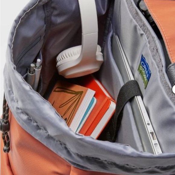 Open Story Fitted Flap Adult 17 Backpack with CinchCord Closure Amber Brown - Picture 3 of 4